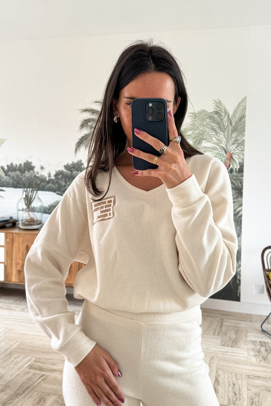 Pull Sybille Be Strong